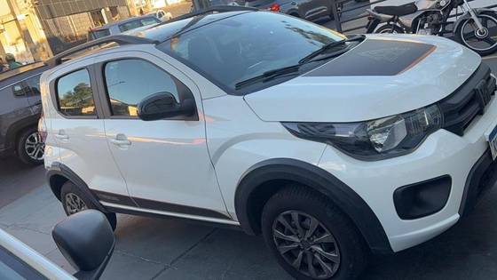 FIAT MOBI 1.0 EVO FLEX TREKKING MANUAL